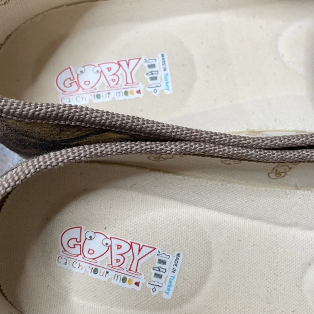 Goby slip on‎ espadrilles size 40 snake design